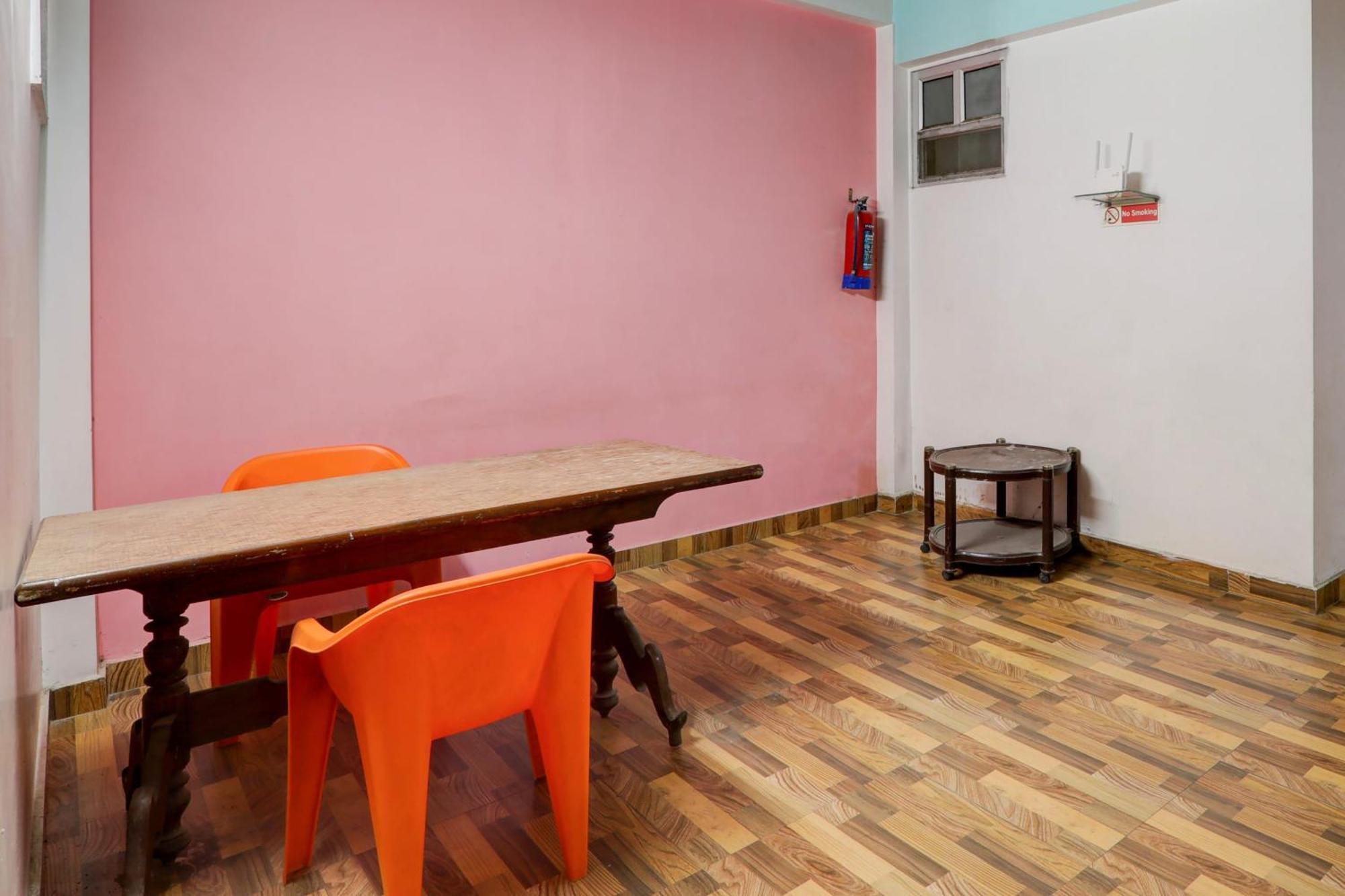 Hotel O Intercity Inn Lucknow Zewnętrze zdjęcie
