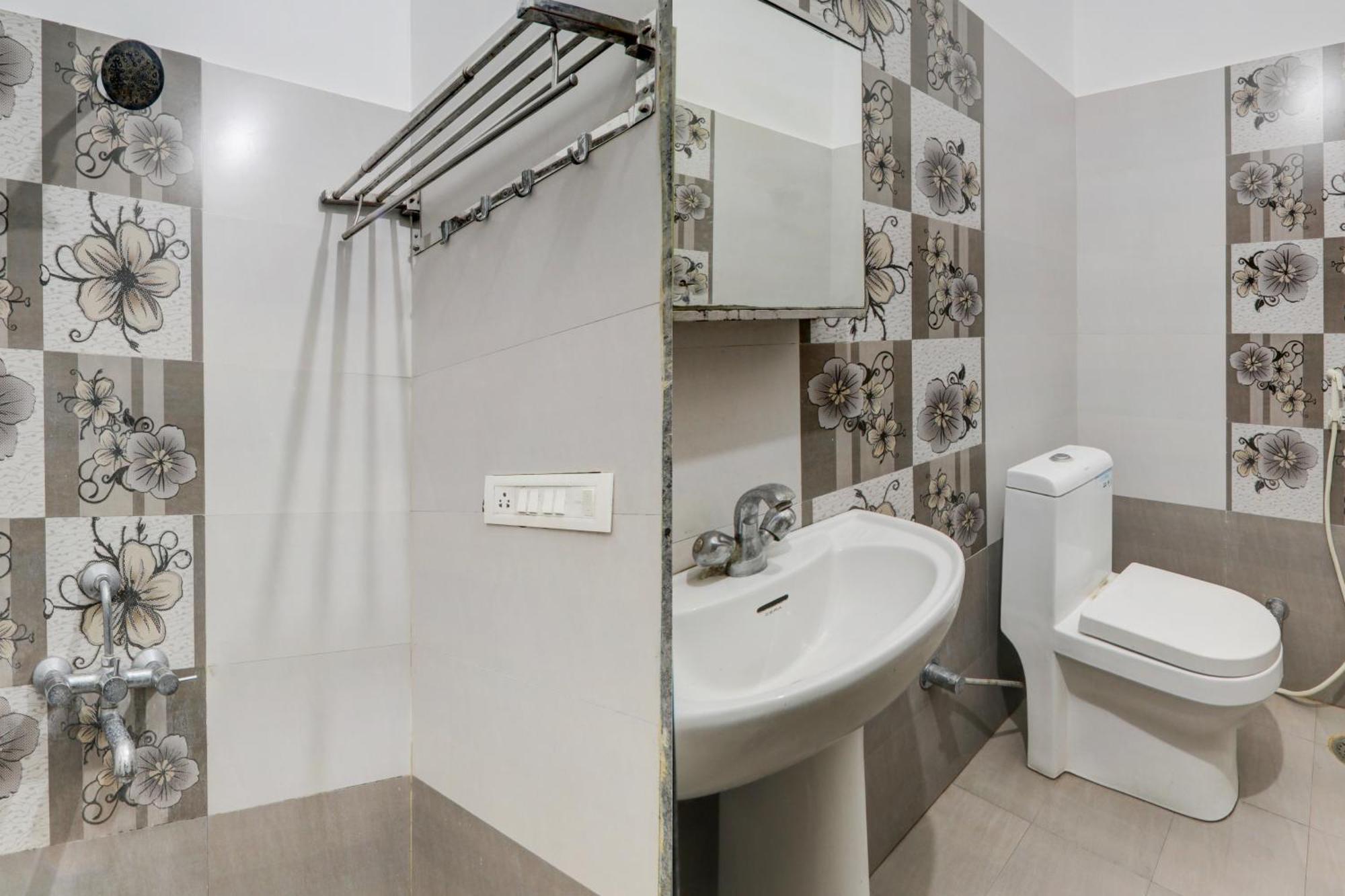 Hotel O Intercity Inn Lucknow Zewnętrze zdjęcie
